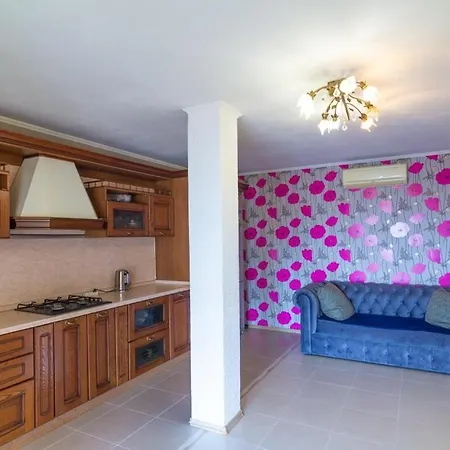 Kendi Havuzu Olan House Dream בית נופש *